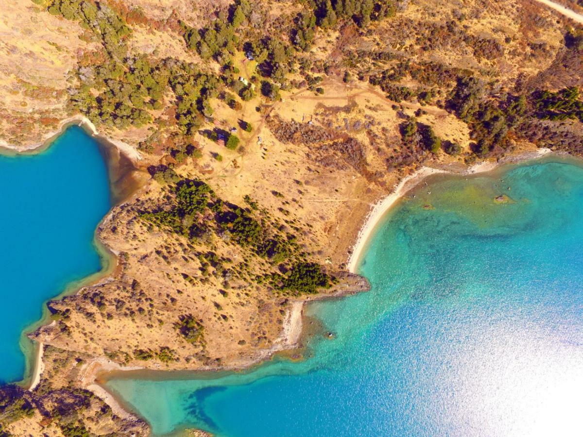Penzion Peninsula Bahia Catalina Puerto Guadal Exteriér fotografie